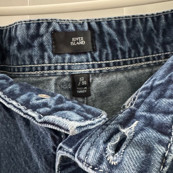 River Island Dark Blue Loose Fit Cargo Men’s Cuffed Jeans - Picture 7 of 7